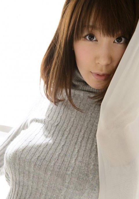 知花メイサの巨乳で美白パーフェクトボディ